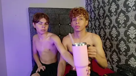 Boys_Curlys_ की स्ट्रीम इमेज