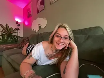 chloetease की Stripchat स्ट्रीम तस्वीर
