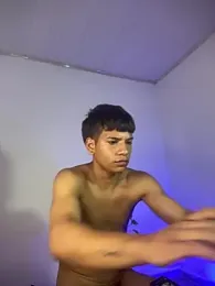 Alessio_hot वेबकैम पूर्वावलोकन