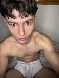 crazyboyy3 की स्ट्रीम इमेज