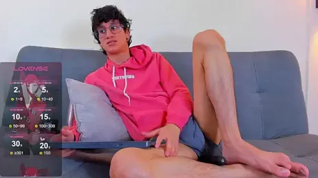 Cum_hunters webcam stripchat model stream image