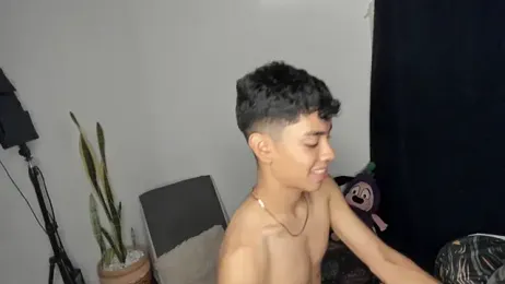 Lion_Boy18 की स्ट्रीम इमेज