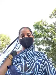 Nayra_Hearts वेबकैम पूर्वावलोकन