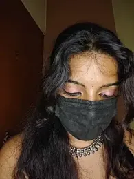 vanika2000 की स्ट्रीम इमेज